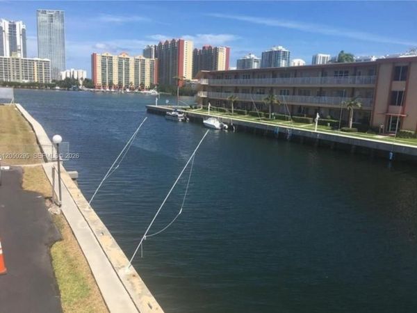 3944 NE 167th St , Unit 106, North Miami Beach, FL 33160