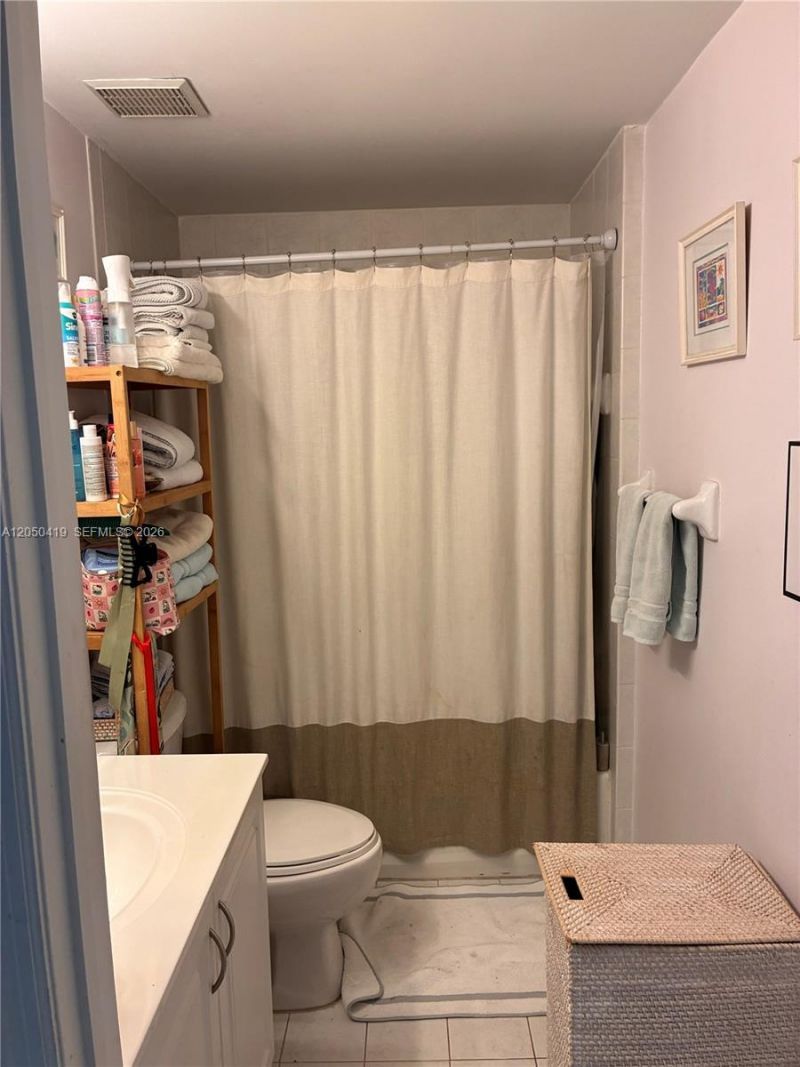 215 SW 42nd Ave , Unit 603, Miami, FL 33134 Photo
