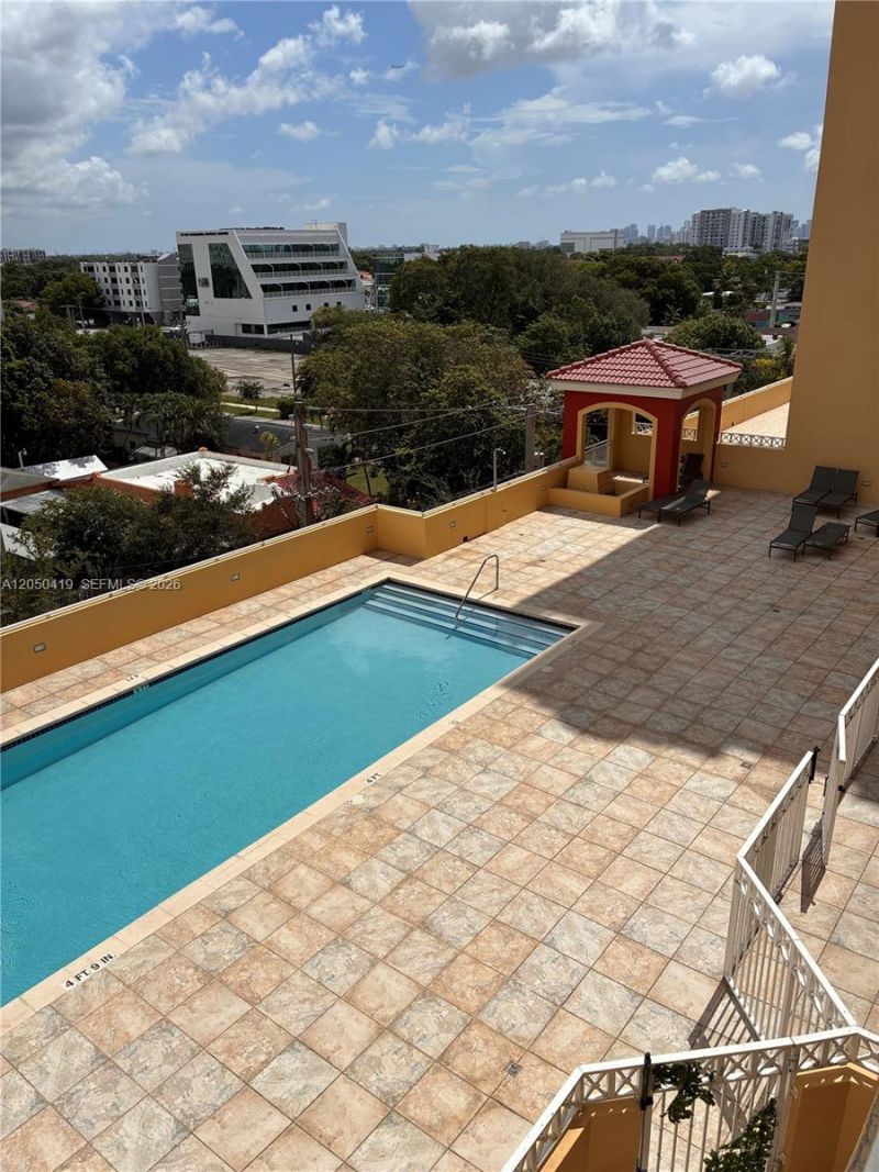 215 SW 42nd Ave , Unit 603, Miami, FL 33134 Photo