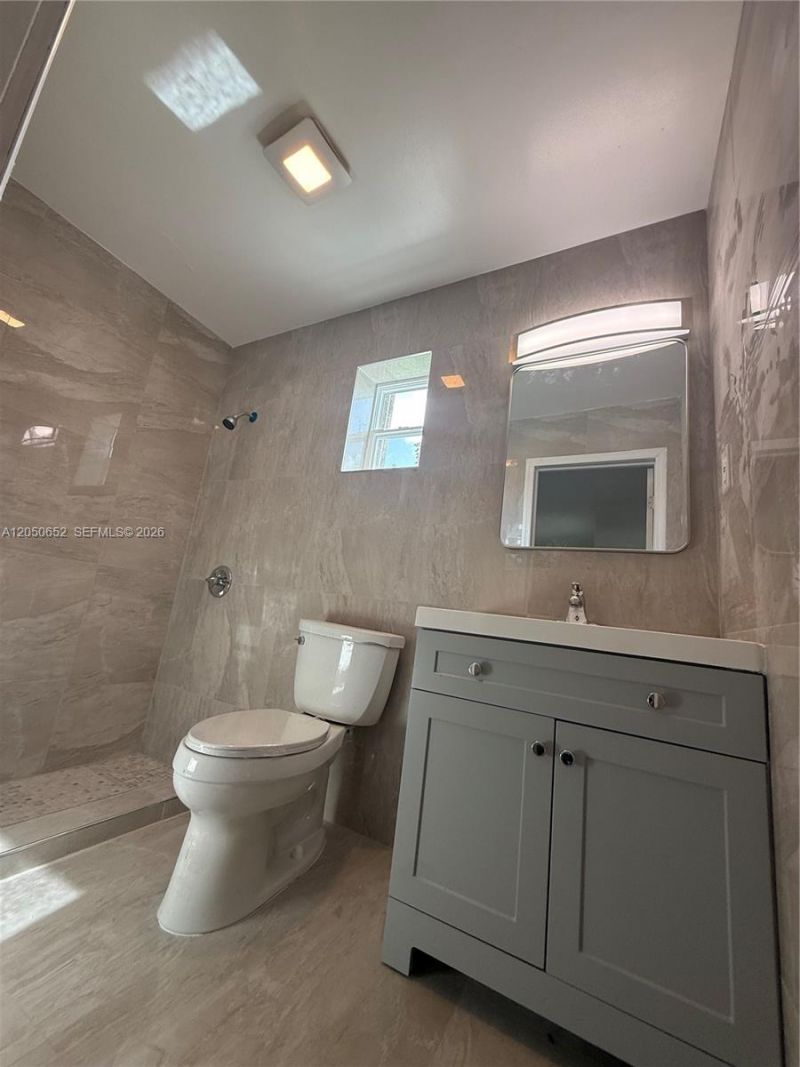 2100 N 52nd Ave, Hollywood, FL 33021 Photo