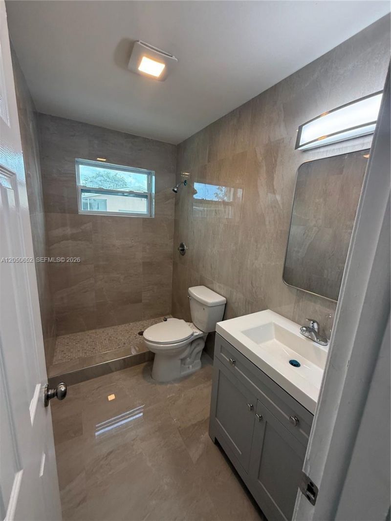 2100 N 52nd Ave, Hollywood, FL 33021 Photo