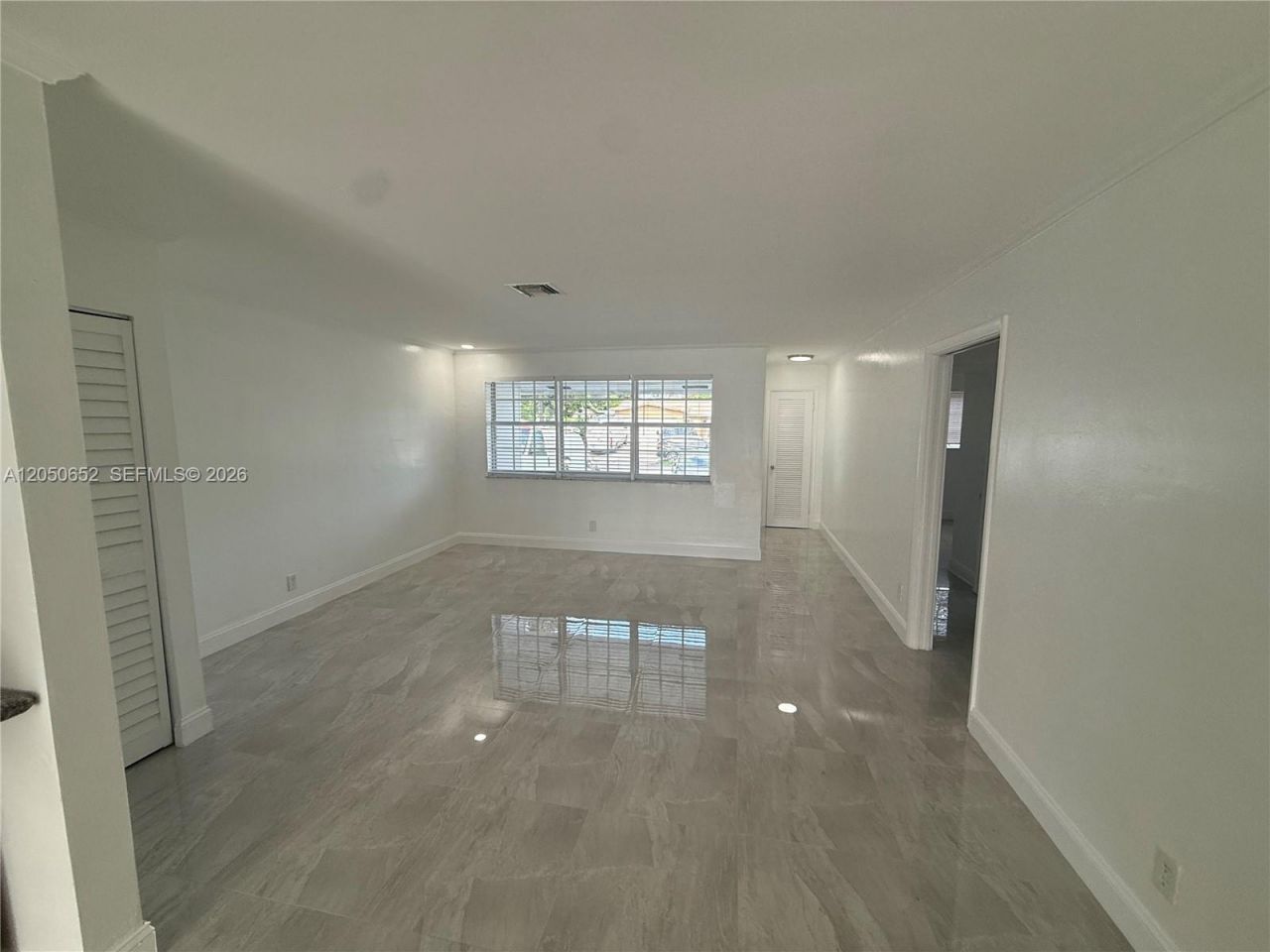 2100 N 52nd Ave, Hollywood, FL 33021 Photo