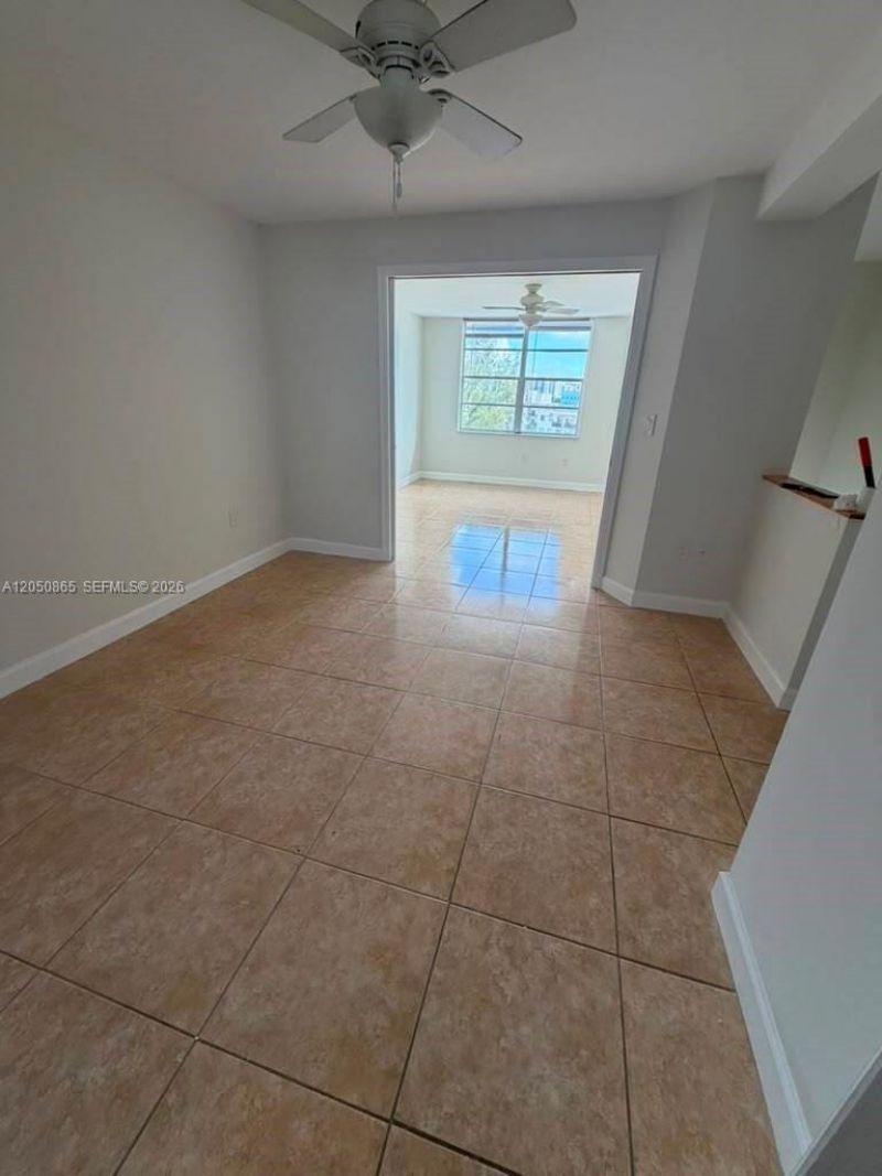 17800 Atlantic Blvd , Unit PH15, Sunny Isles Beach, FL 33160 Photo