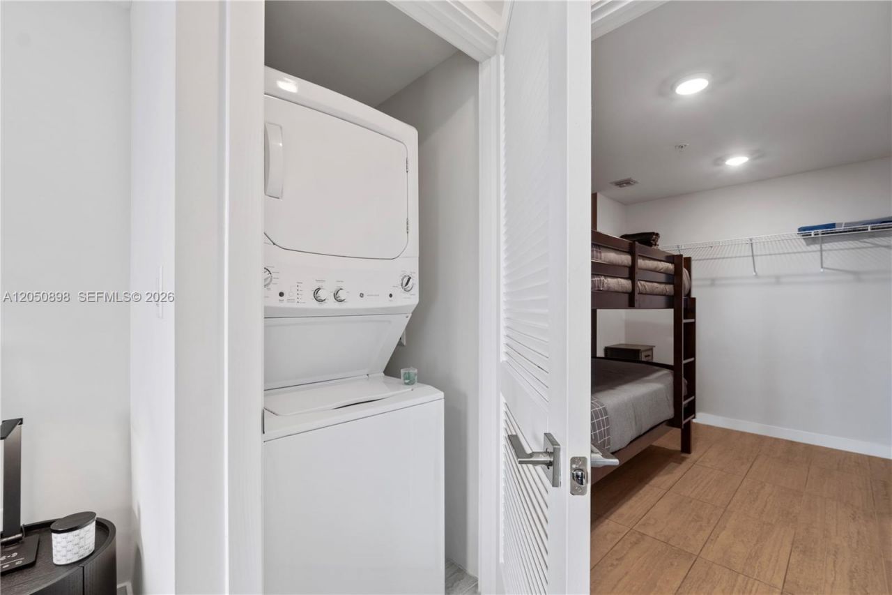 3900 Biscayne Blvd , Unit S-708, Miami, FL 33137 Photo