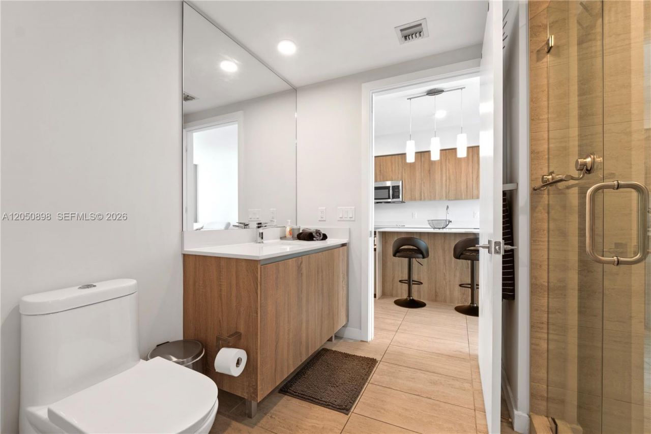 3900 Biscayne Blvd , Unit S-708, Miami, FL 33137 Photo