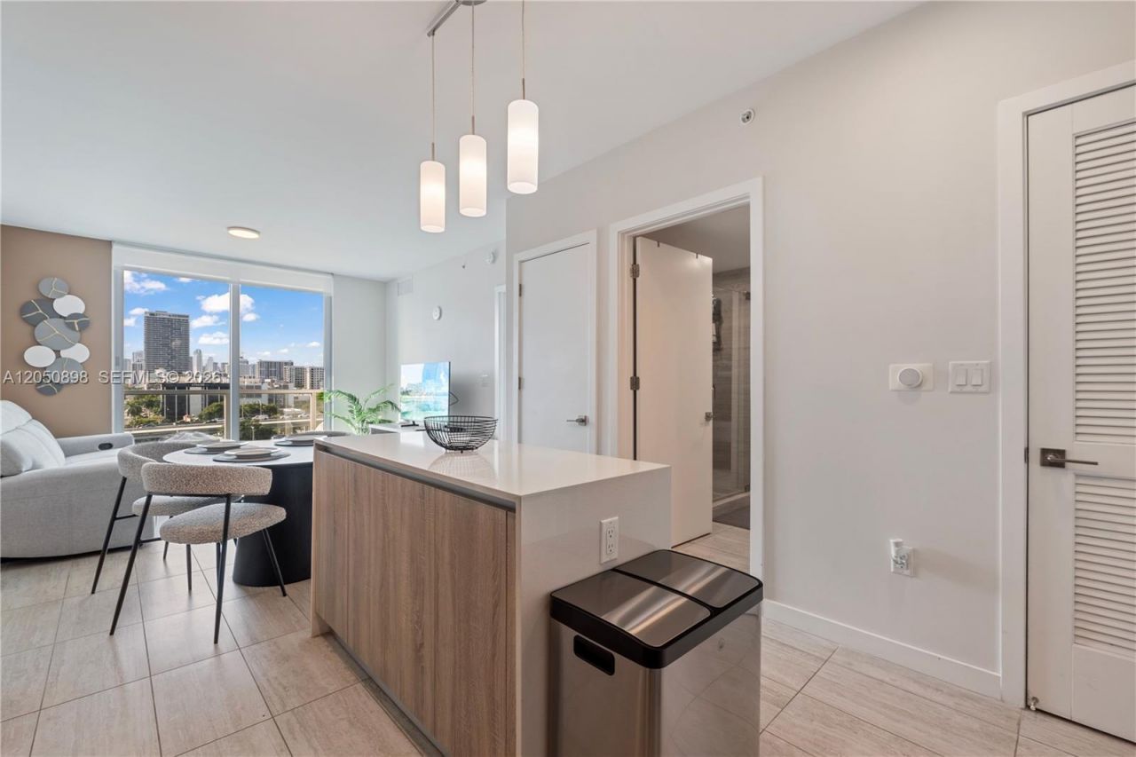 3900 Biscayne Blvd , Unit S-708, Miami, FL 33137 Photo