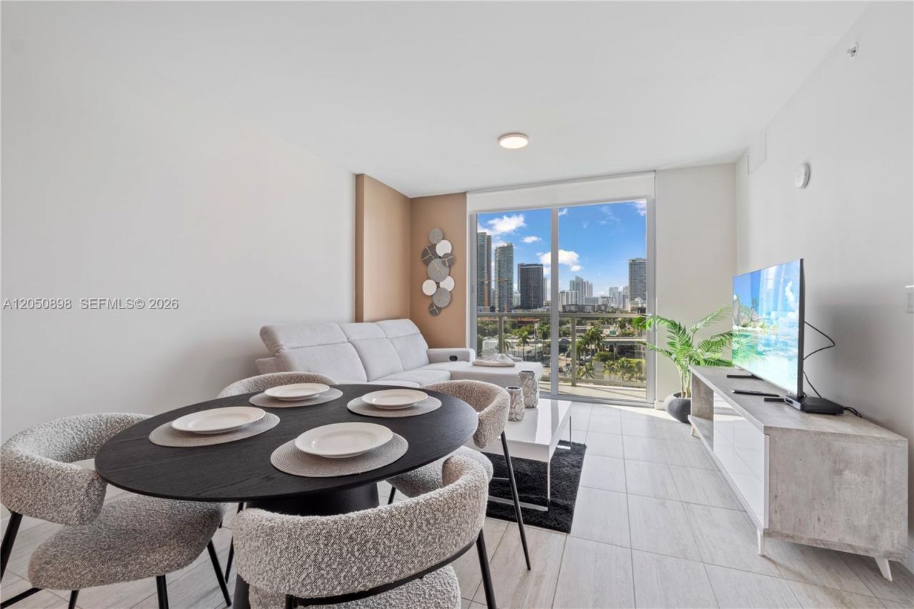 3900 Biscayne Blvd , Unit S-708, Miami, FL 33137 Photo