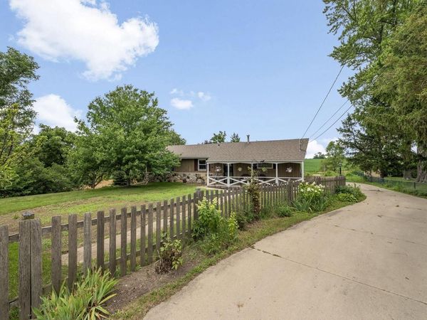 742 W Main STREET, Twin Lakes, WI 53181