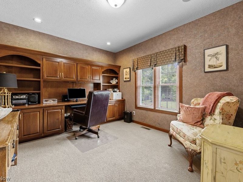 8574 Ashmede Court Circle NW, Massillon, OH 44646 Photo 21