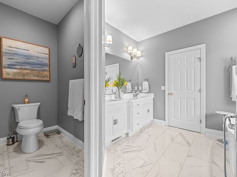8574 Ashmede Court Circle NW, Massillon, OH 44646 Photo 27