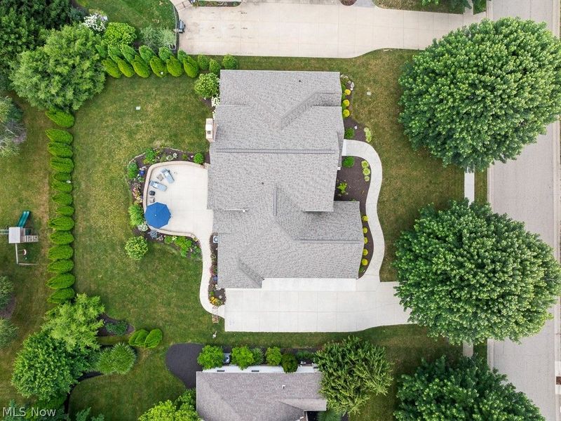 8574 Ashmede Court Circle NW, Massillon, OH 44646 Photo 4