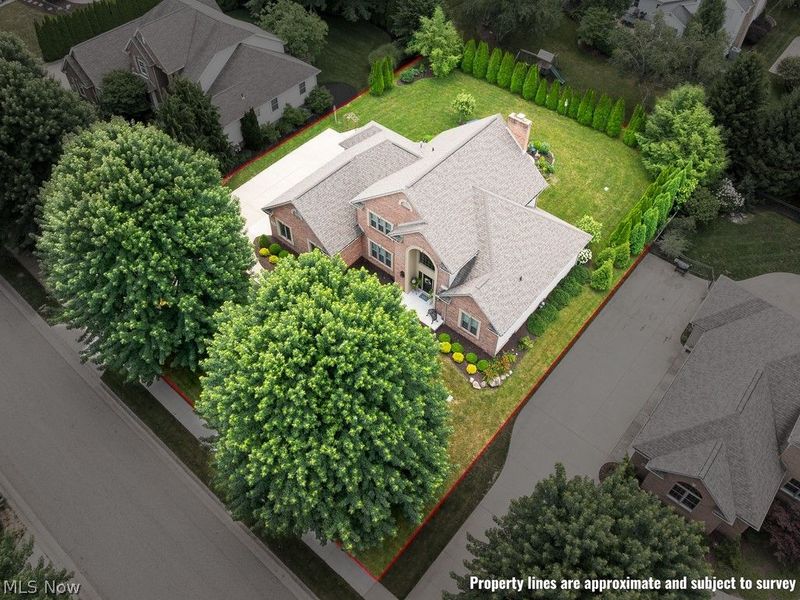 8574 Ashmede Court Circle NW, Massillon, OH 44646 Photo 5