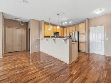 2929 21st Avenue S, Unit 202, Minneapolis, MN 55407