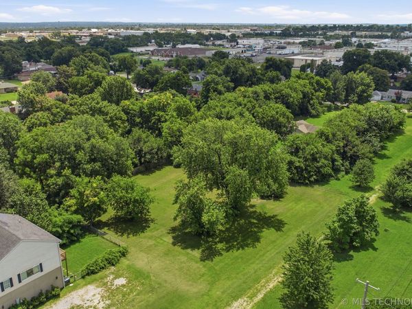 5502 E 5th Place S, Tulsa, OK 74112