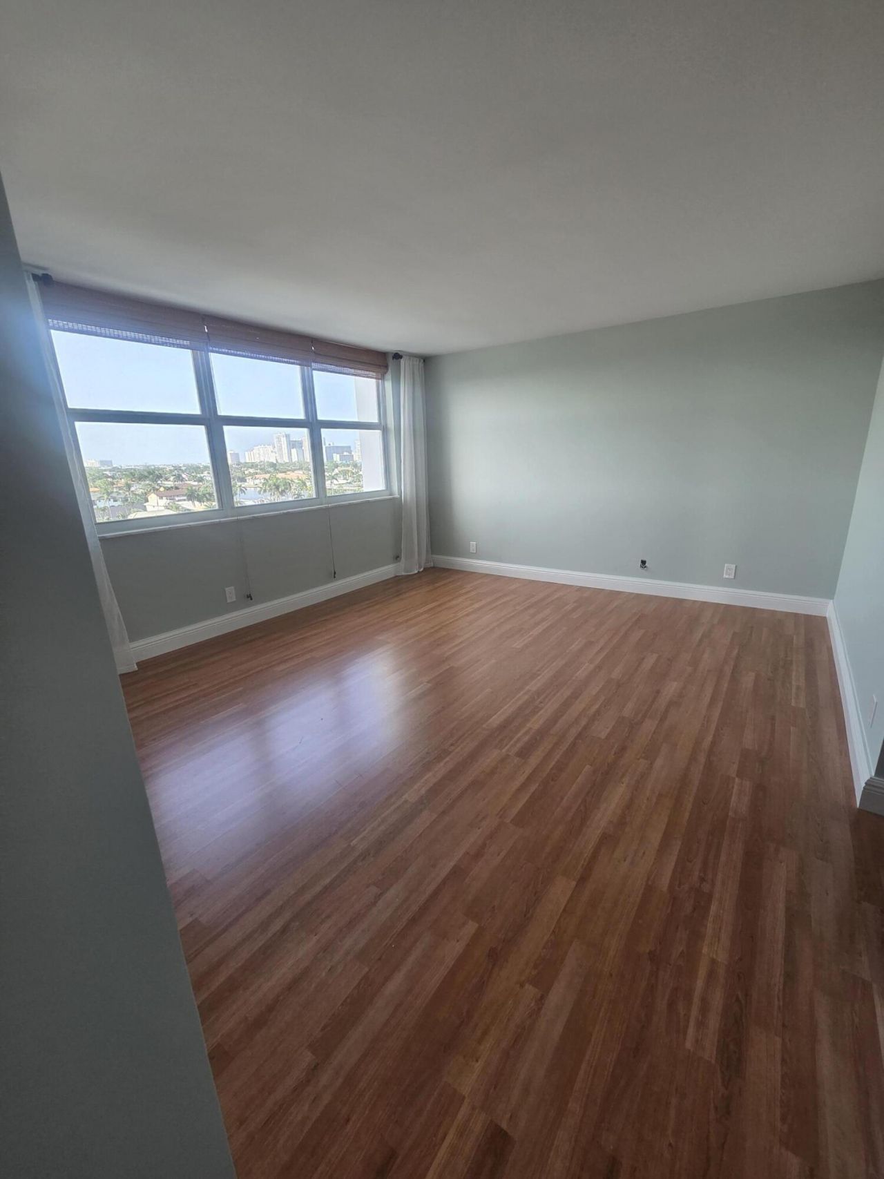 2881 NE 33rd Court, Unit 9a, Fort Lauderdale, FL 33306 Photo