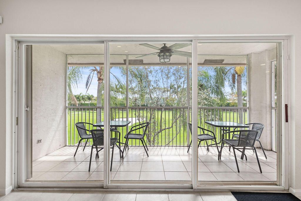 8050 Aberdeen Drive, Unit 202, Boynton Beach, FL 33472 Photo