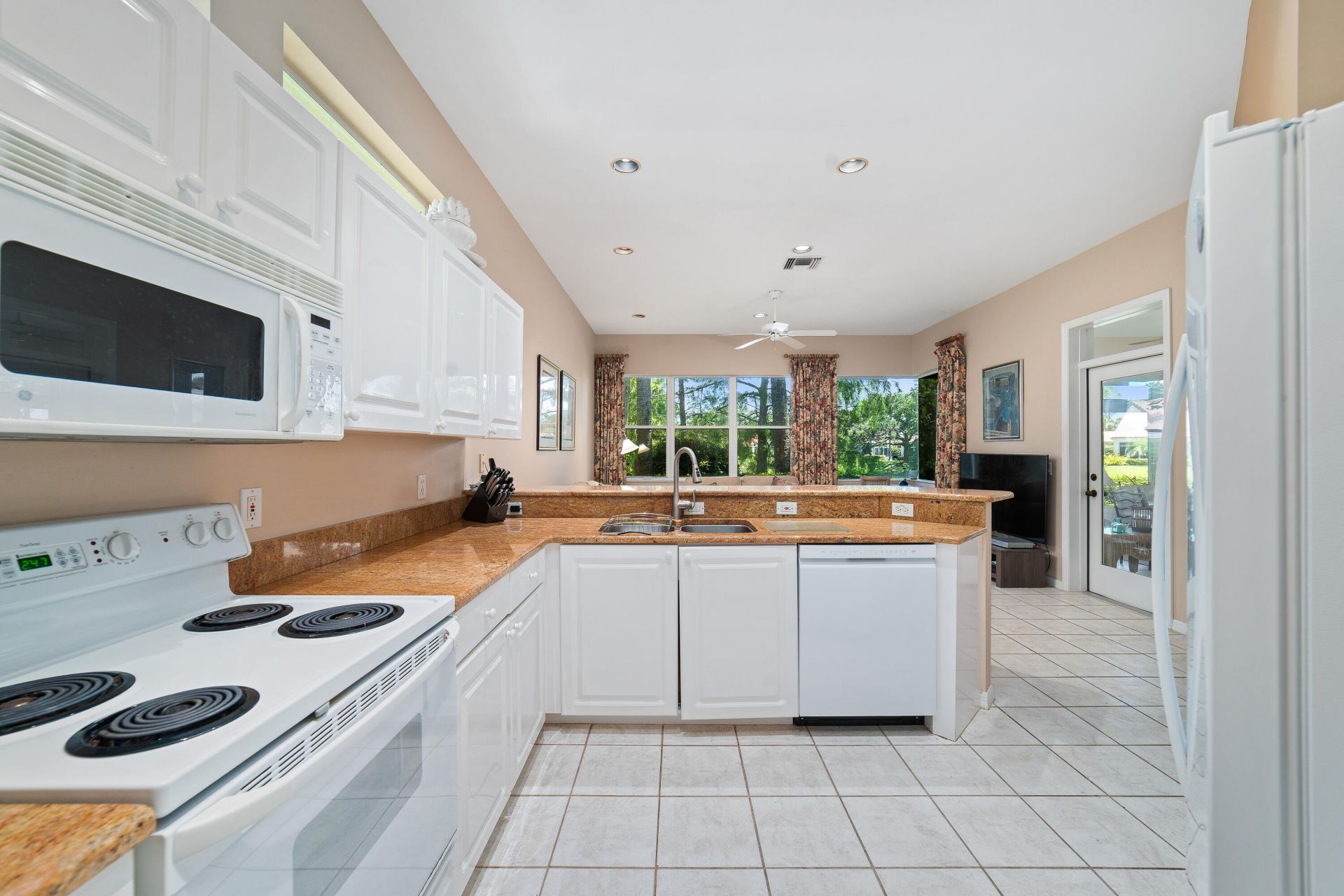 1726 Victoria Circle, Vero Beach, FL 32967 Photo