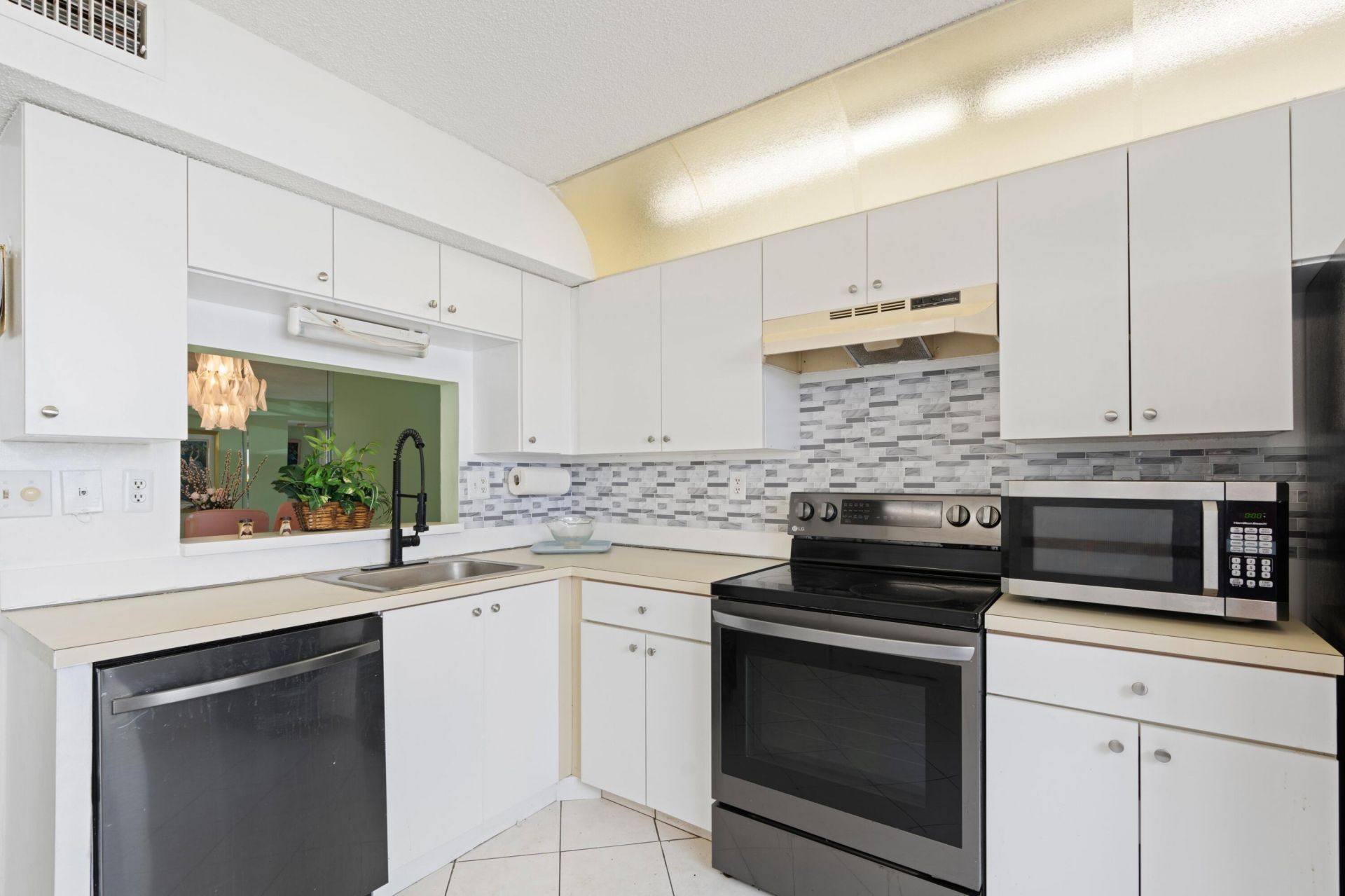 15450 Pembridge Avenue, Unit 164, Delray Beach, FL 33484 Photo