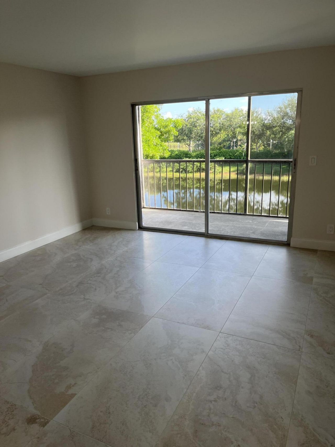 7321 Amberly Lane, Unit 302, Delray Beach, FL 33446 Photo