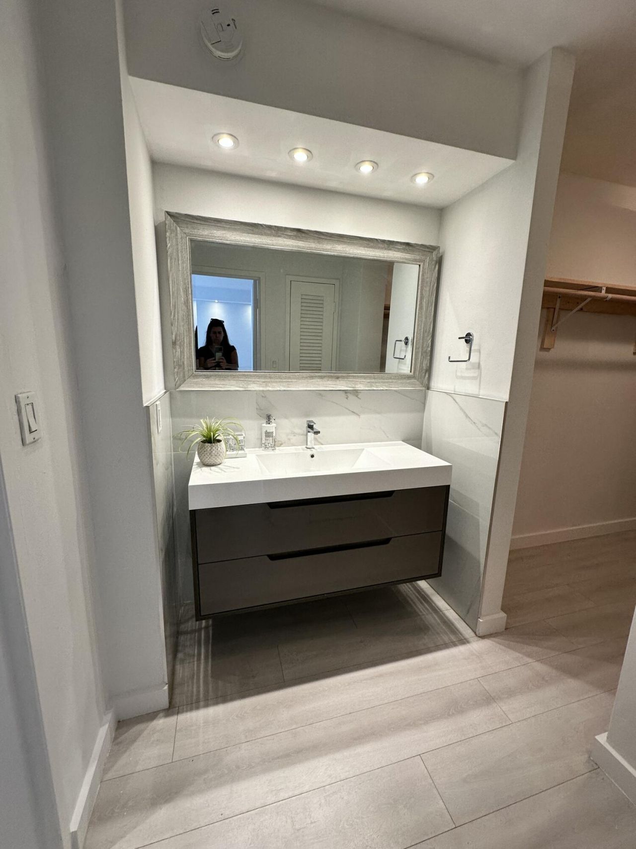 800 West Avenue, Unit 637, Miami Beach, FL 33139 Photo