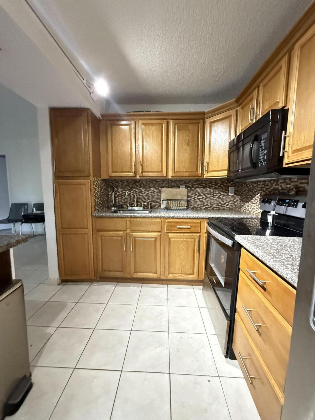 20015 NE 3rd Court, Unit 5, Miami, FL 33161 Photo