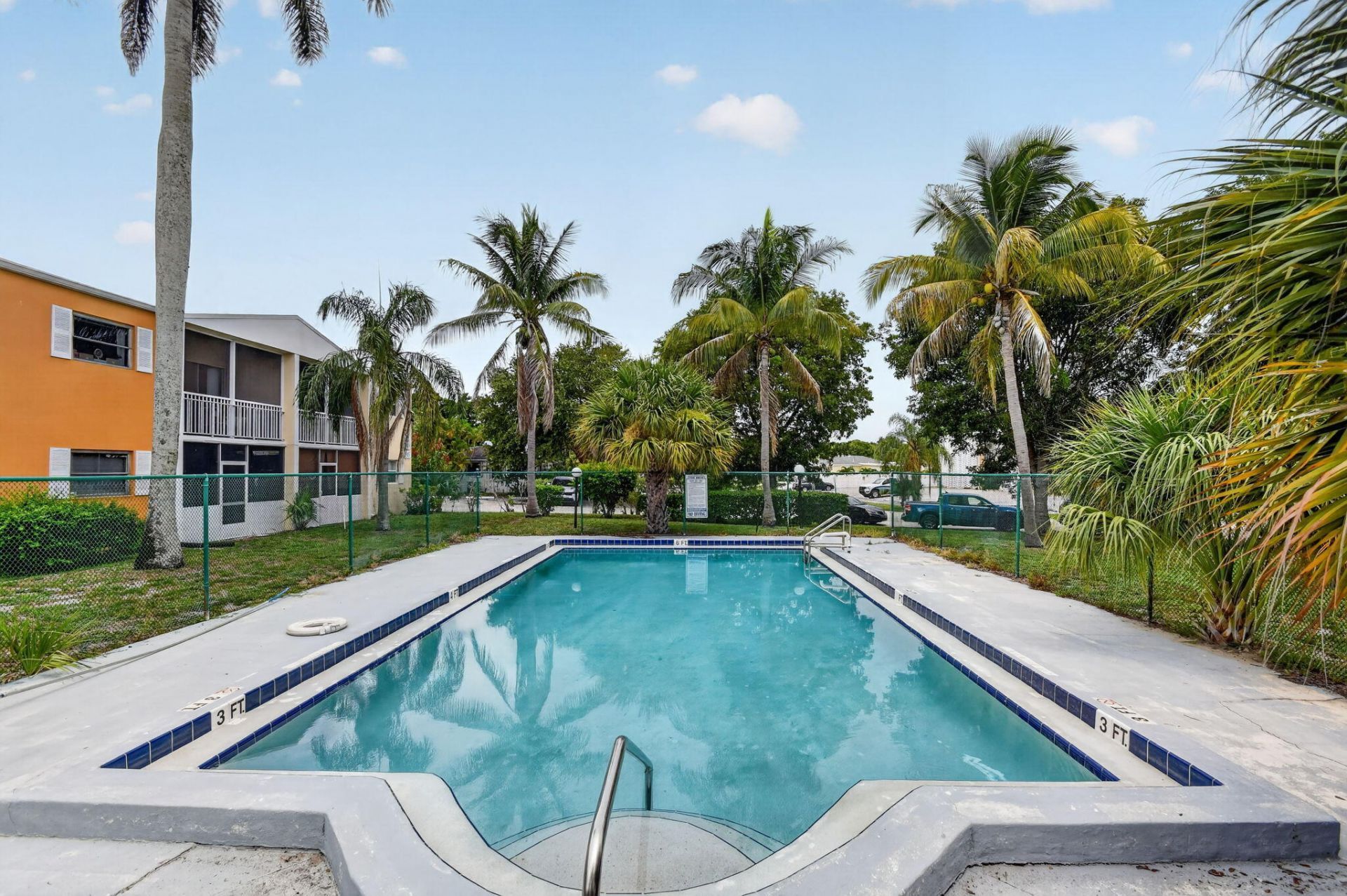 1505 Crescent Circle, Unit B24, Lake Park, FL 33403 Photo