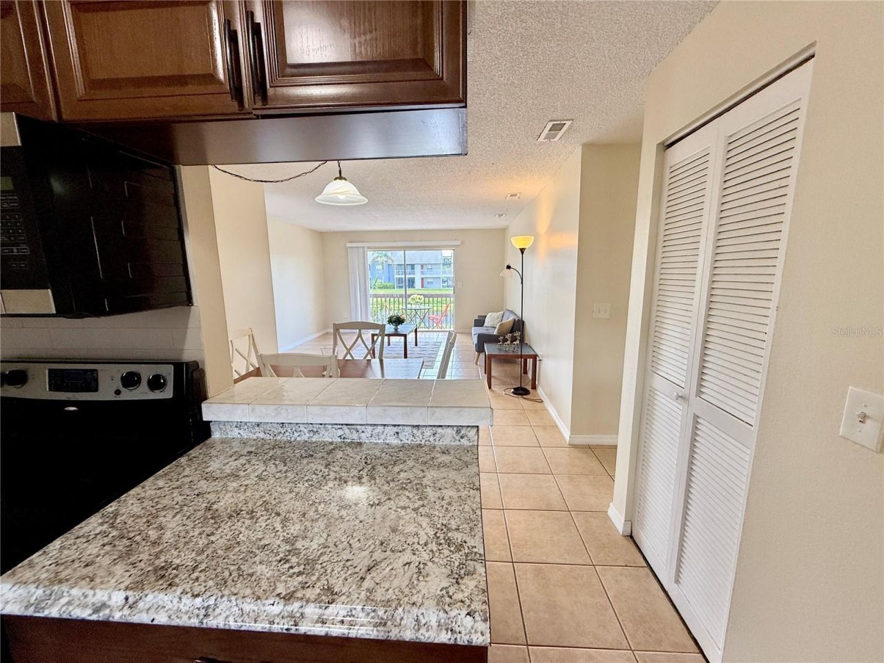 2612 Hidden Lake Drive N, Unit D, Sarasota, FL 34237 Photo