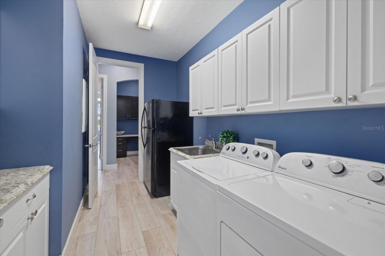 12105 Seabrook Avenue, Bradenton, FL 34211 Photo