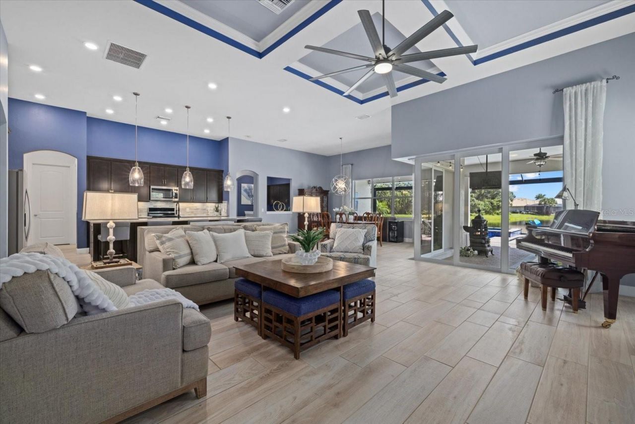12105 Seabrook Avenue, Bradenton, FL 34211 Photo