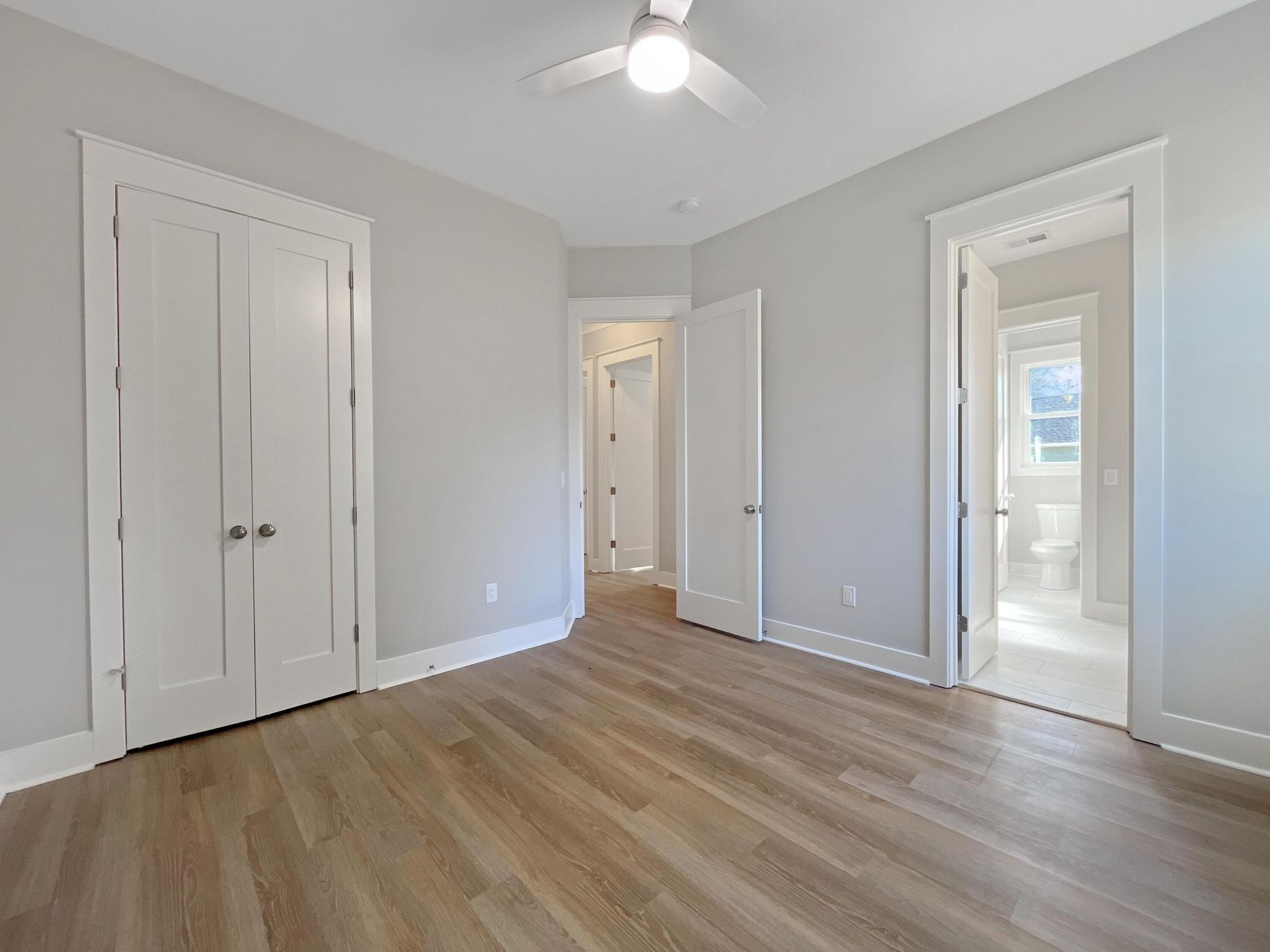 1096 Refuge Way Photo 11