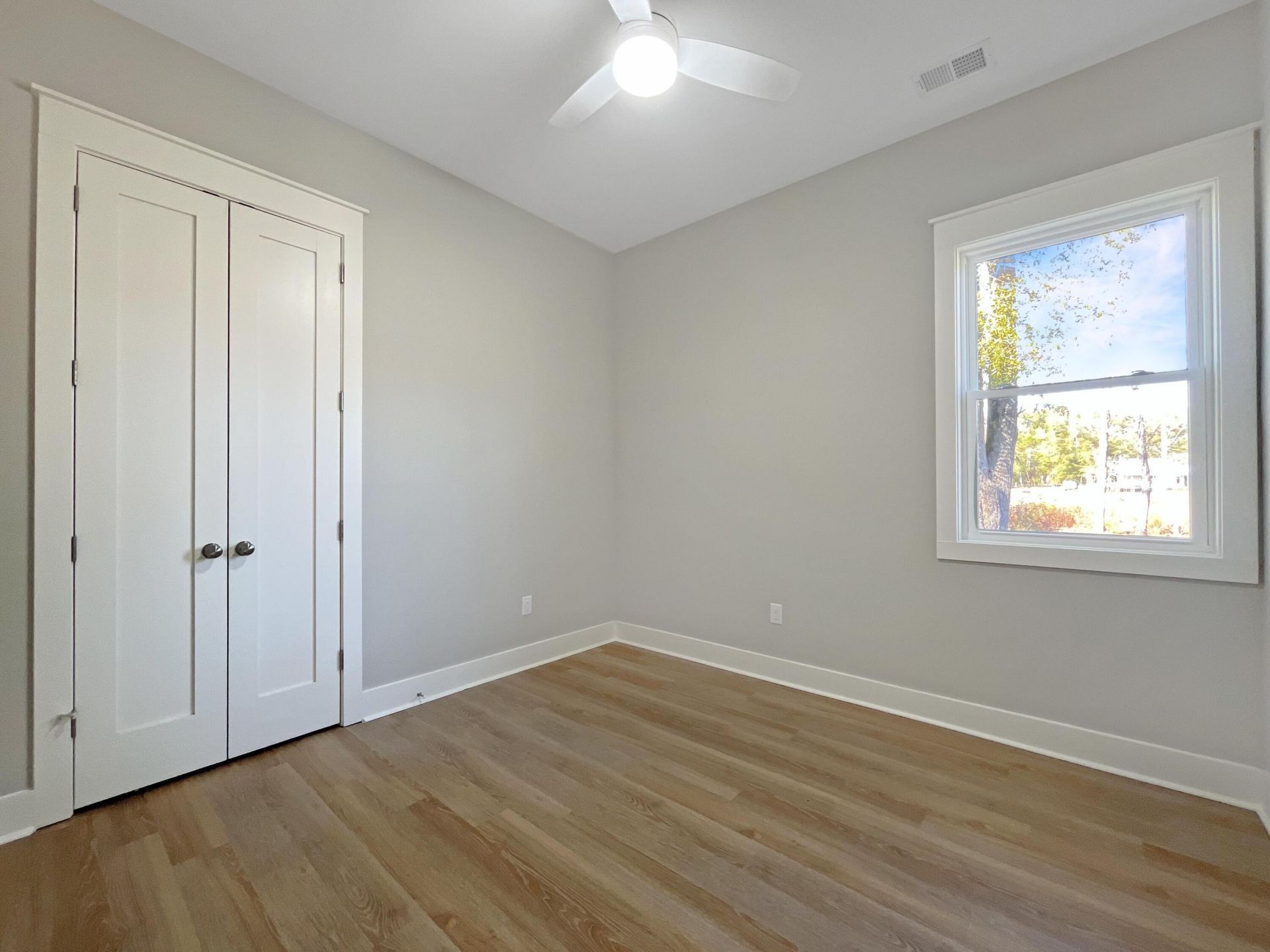 1096 Refuge Way Photo 13