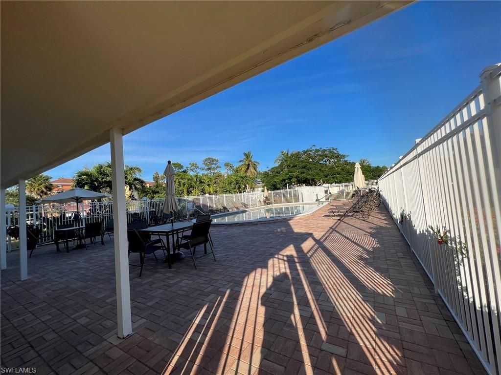 4603 Bayshore Dr, Unit F8, Naples, FL 34112 Photo