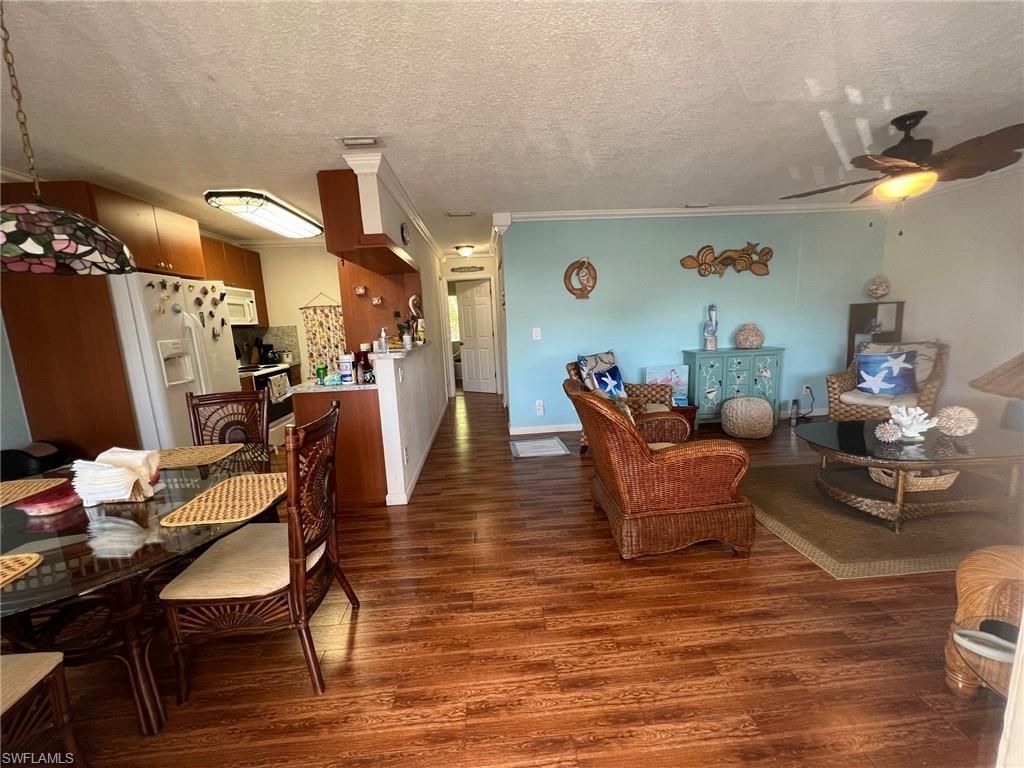 4603 Bayshore Dr, Unit F8, Naples, FL 34112 Photo