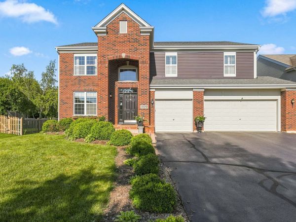 11109 Caldwell Drive , Huntley, IL 60142