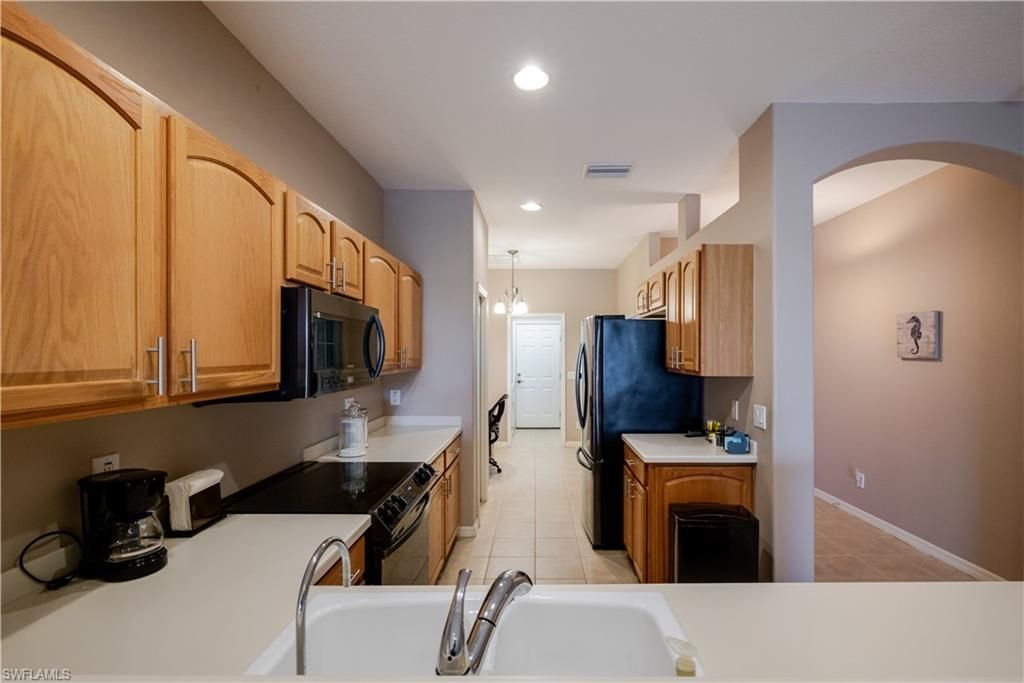 20911 Calle Cristal Ln, Unit 3, North Fort Myers, FL 33917 Photo