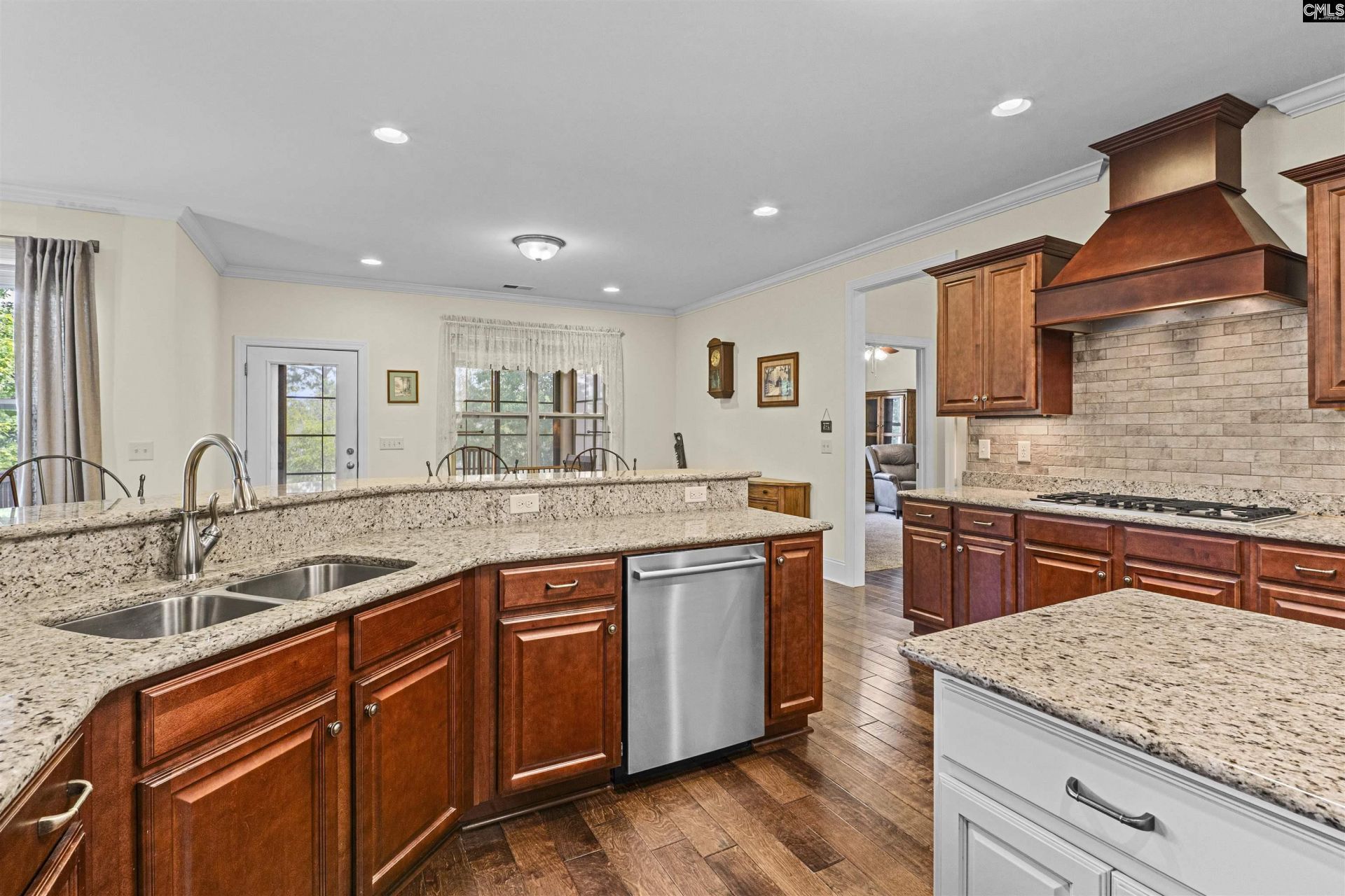 116 Sweetshrub Road Photo 19