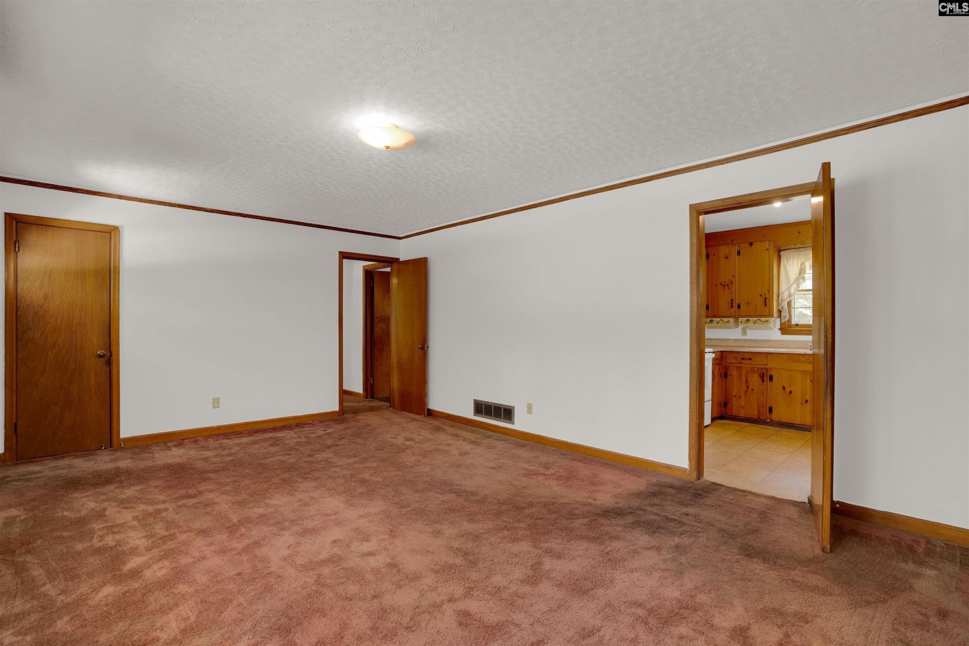 159 Alexandria Street  Photo 11