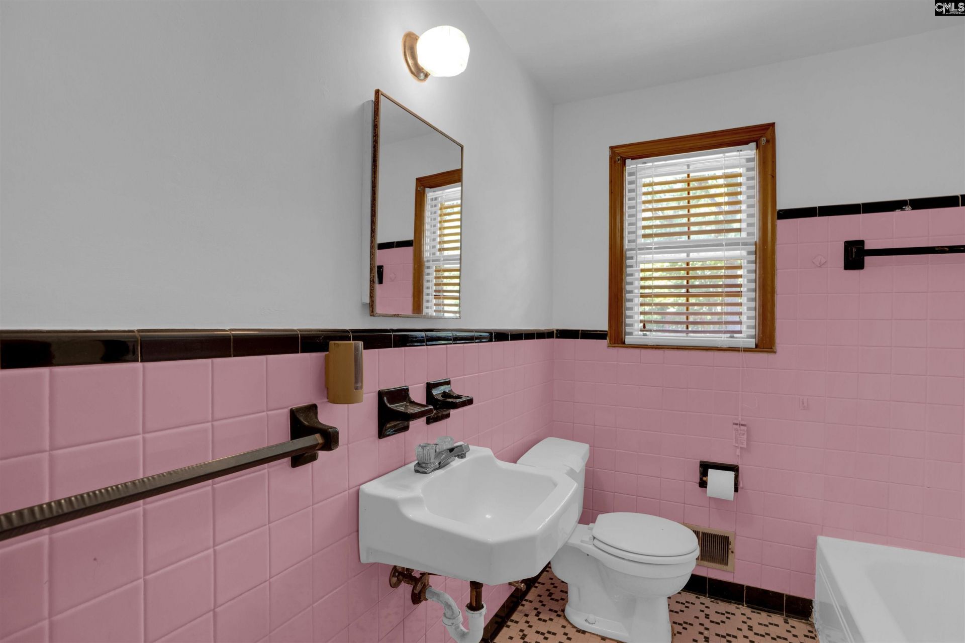 159 Alexandria Street  Photo 23