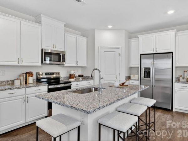 400 Silver Birch Court , Shelby, NC 28152