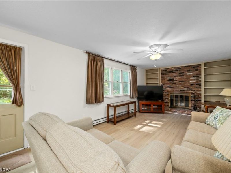 5364 Hampton Drive, North Olmsted, OH 44070 Photo 18