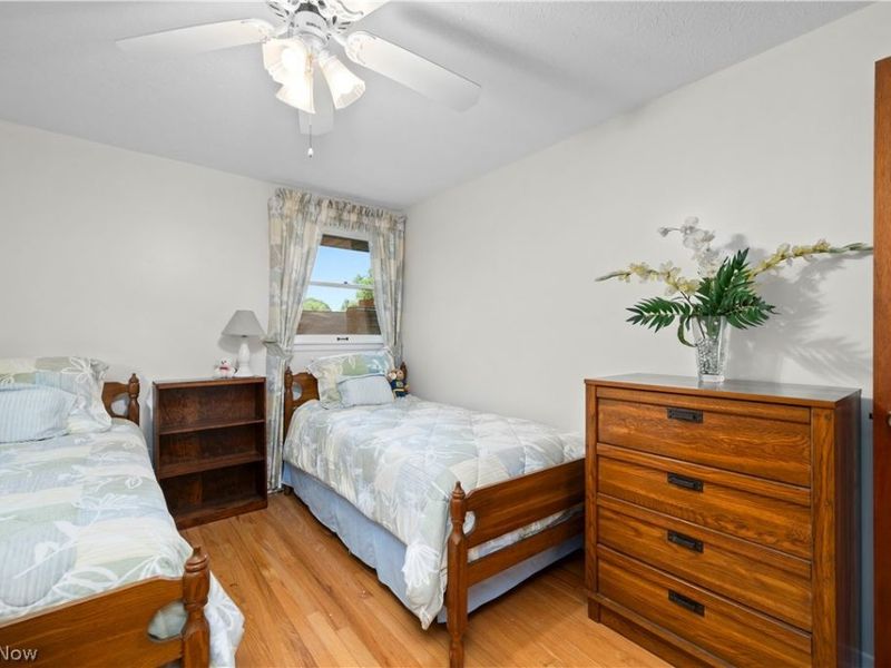 5364 Hampton Drive, North Olmsted, OH 44070 Photo 24