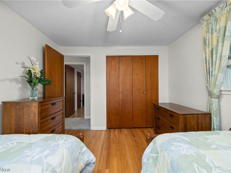 5364 Hampton Drive, North Olmsted, OH 44070 Photo 25