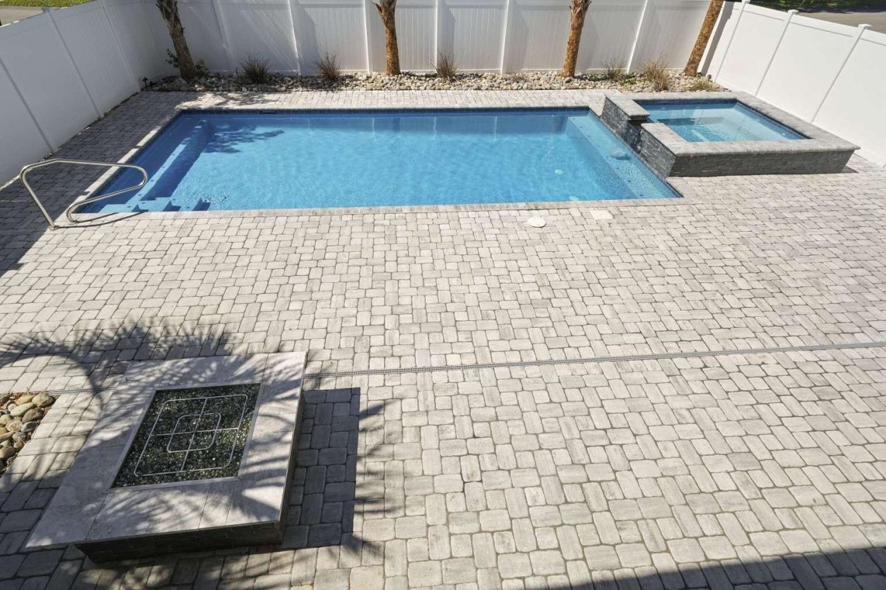 4606 Surf St. Photo 11