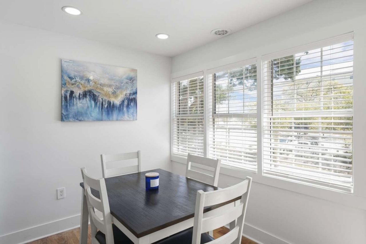 4606 Surf St. Photo 27