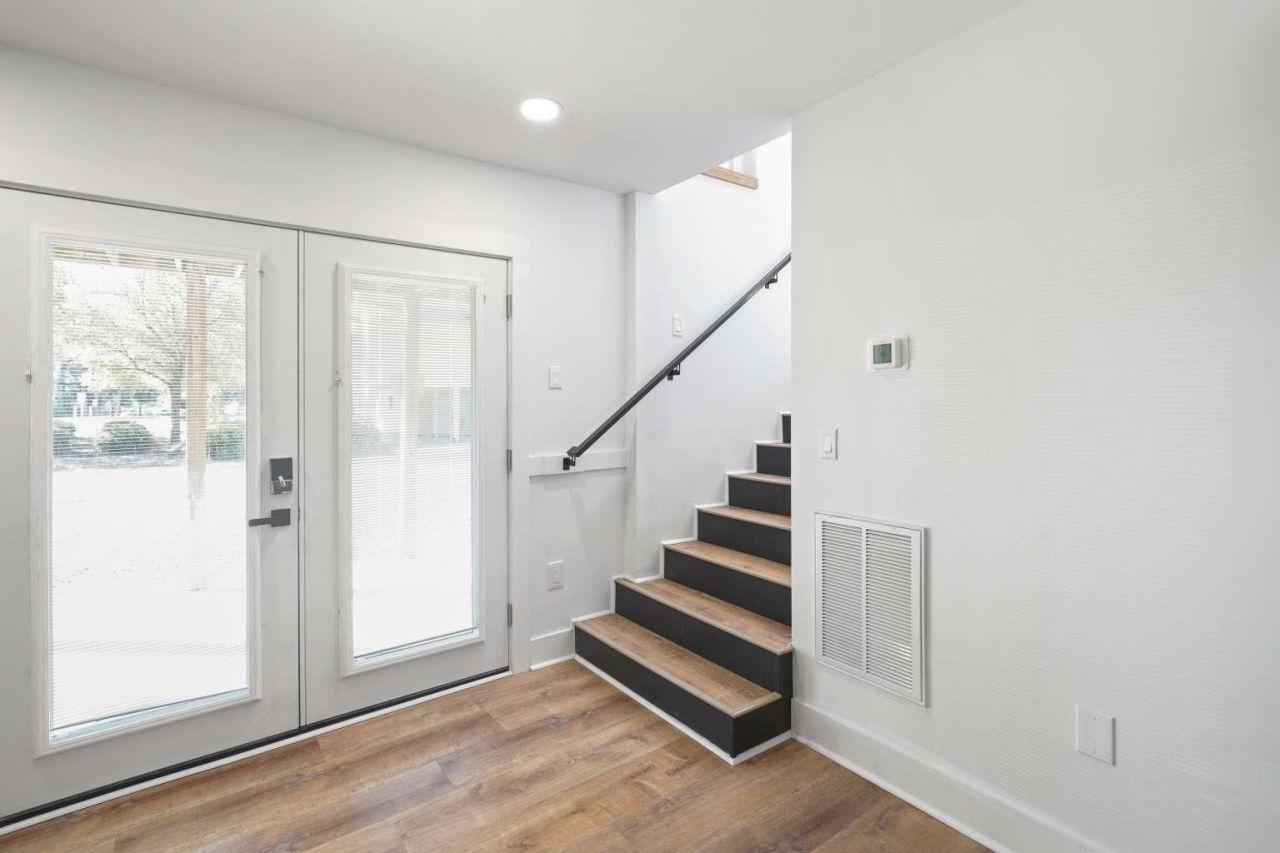 4606 Surf St. Photo 34