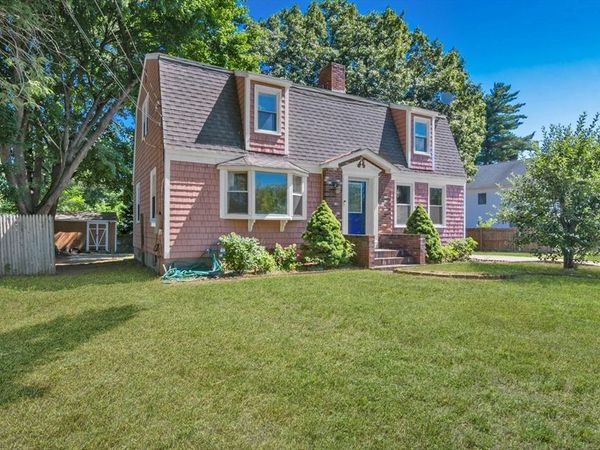 14 Bessbrook, Agawam, MA 01030