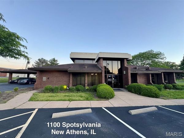 1100 Spotsylvania Street, New Athens, IL 62264