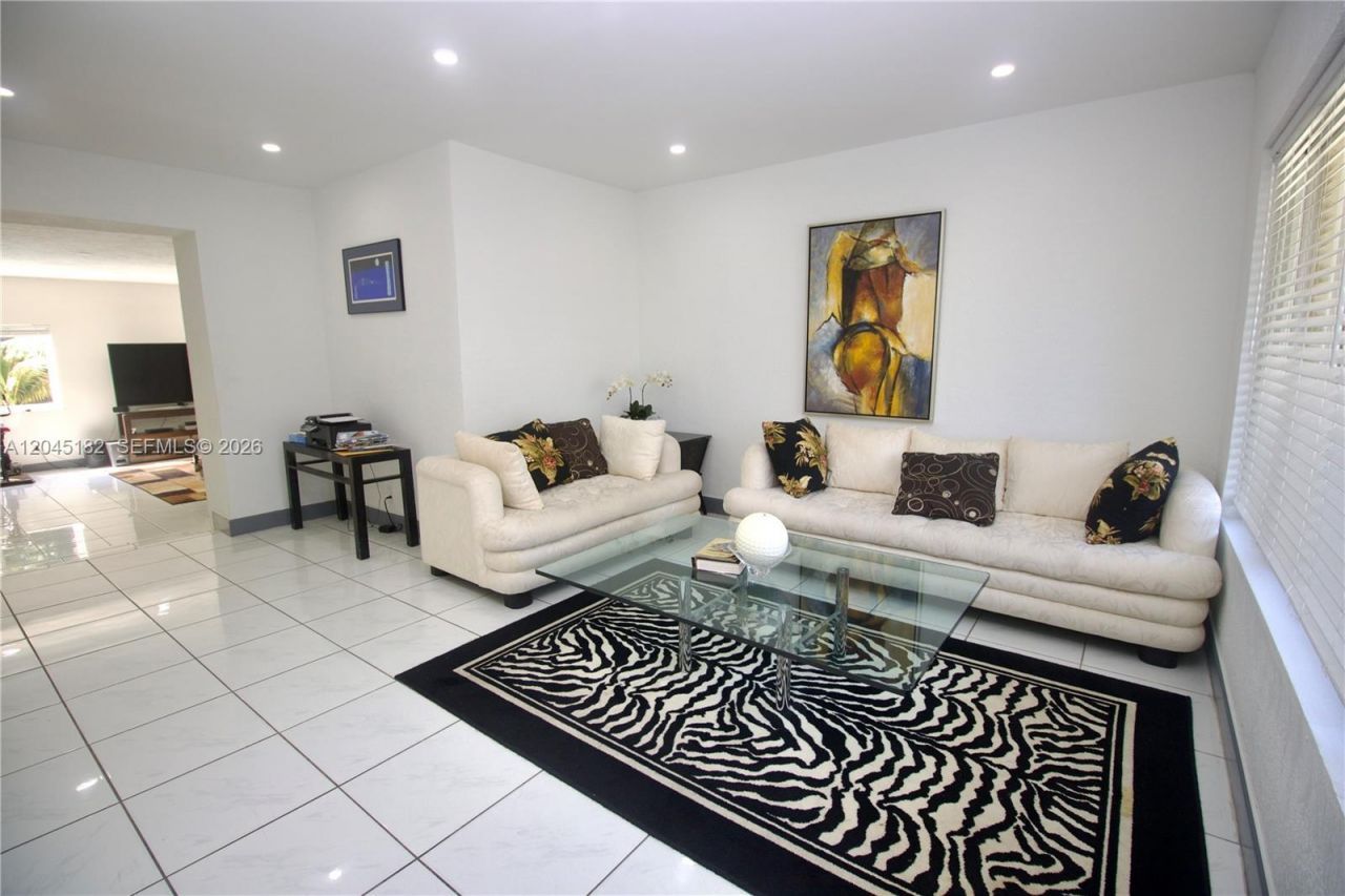 14431 NW 15th Dr , Miami, FL 33167 Photo