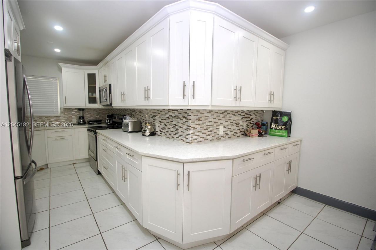 14431 NW 15th Dr , Miami, FL 33167 Photo