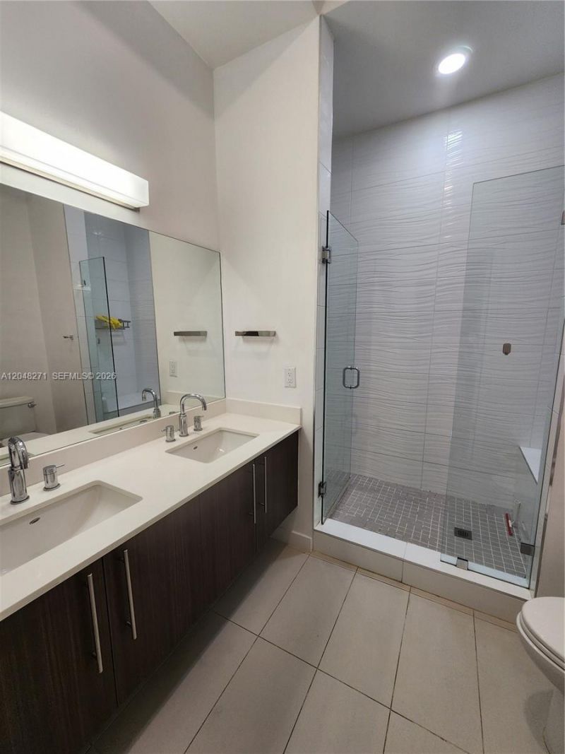 7825 NW 107th Ave , Unit 801, Doral, FL 33178 Photo
